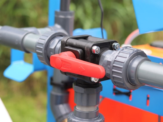 Afbeeldingen van WCR Slanghaspel 335mm Ø1" (Dubbele Dosatron D3RE2+BP)(Opvoerpomp type 1)