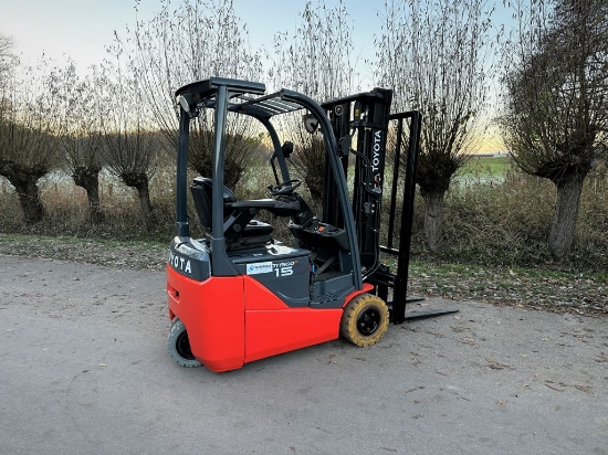 Afbeeldingen van Heftruck Toyota Traigo 8FBE15T (3 Wielen) s/n 11268