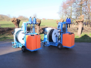 Afbeeldingen van WCR Slanghaspel 335mm Ø1" (Dubbele Dosatron D3RE2+BP)(Opvoerpomp type 2)