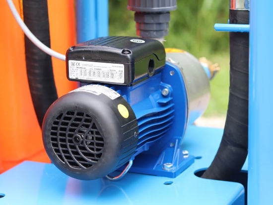 Afbeeldingen van WCR Slanghaspel 335mm Ø1" (Dubbele Dosatron D3RE2+BP)(Opvoerpomp type 2)