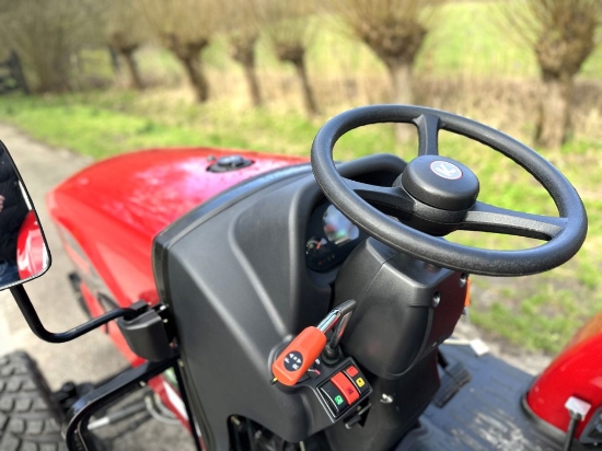 Afbeeldingen van Knegt 404G2E Elektrische Tractor