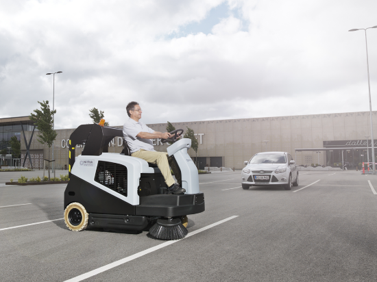 Afbeeldingen van Nilfisk SW5500B Veegmachine