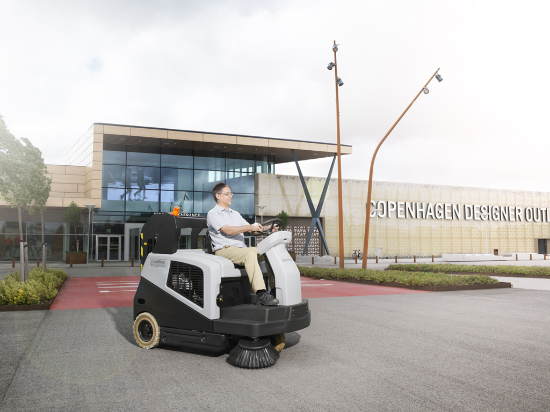 Afbeeldingen van Nilfisk SW5500B Veegmachine