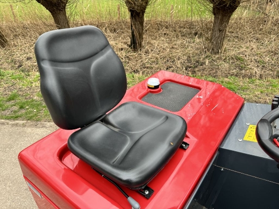 Afbeeldingen van Fiorentini 34 Veegmachine s/n 11940