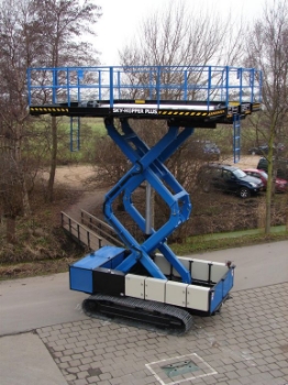 Afbeeldingen van Sky Hopper Plus Schaarhoogwerker