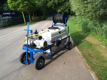 Afbeeldingen van Spuitwagen 1000T - Plunjerpomp P63 42l/min~50bar - Handhaspel 450 vast