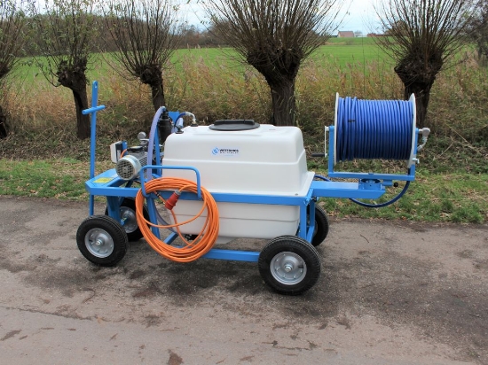 Picture of Spray Cart 300T - Plunger Pomp PM33 19l/min~50bar - Hand Reel 450mm (Swivable)
