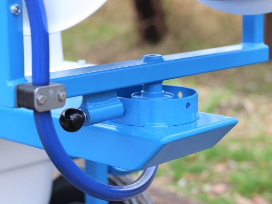 Picture of Spray Cart 300T - Plunger Pomp PM33 19l/min~50bar - Hand Reel 450mm (Swivable)