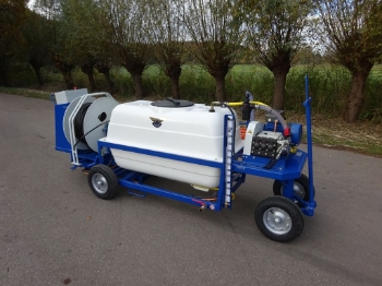 Afbeeldingen van Spuitwagen 600T - Plunjerpomp P63 42l/min~50bar - WCR Draaibaar