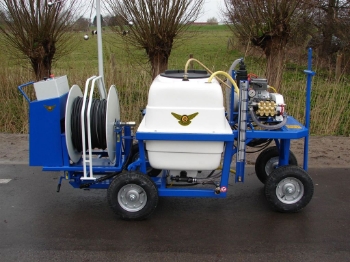 Afbeeldingen van Spuitwagen 400T DW - Plunjerpomp WS102 21 l/min~55bar - WCR Draaibaar