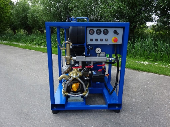 Afbeeldingen van Diesel Aangedreven Pompset - Imovilli IPB130 Membraan Pomp 120l/min~50bar (Kubota- V1505)