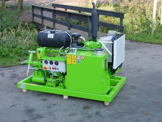 Afbeeldingen van Kubota D1105 / Munckhof WM70 Pompunit