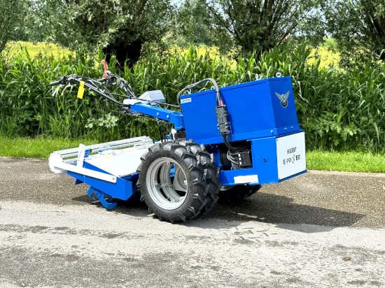 Afbeeldingen van Weterings Nibbi Electric Handtractor