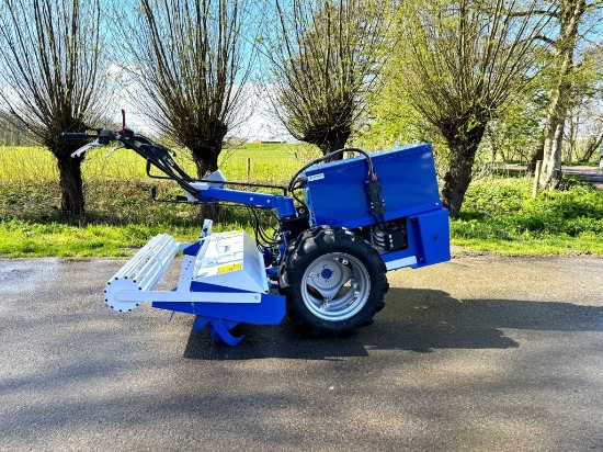 Afbeeldingen van Weterings Nibbi Electric Handtractor