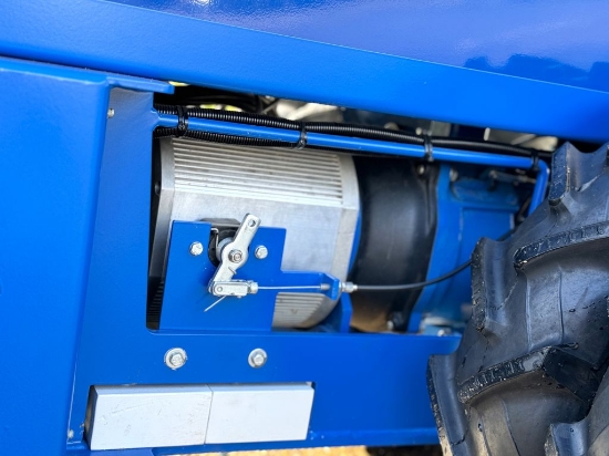 Afbeeldingen van Weterings Nibbi Electric Handtractor