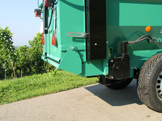 Picture of Rink narrow track dungspreader WBS15A