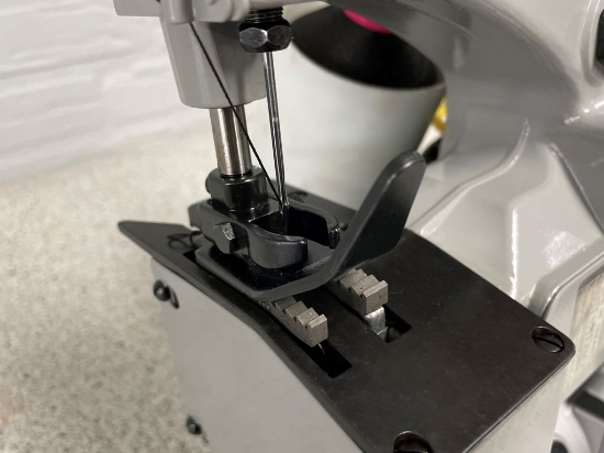 Picture of Newlong Hand Sewing Machine NP-7a