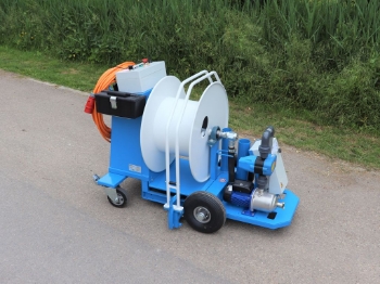 Afbeeldingen van WCR Slanghaspel 335mm Ø1" + Opvoerpompset 20-70 L/min