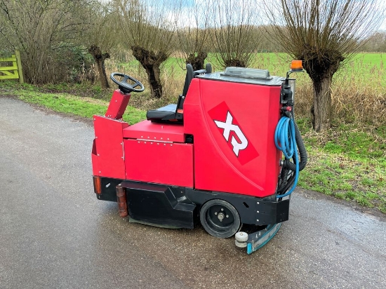 Afbeeldingen van Schrobmachine Factory Cat XR 40-D