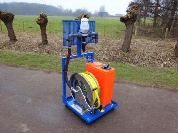 Afbeeldingen van Doseerunit D3RE2BPVFP met 60L tank en slanghaspel (parallel)