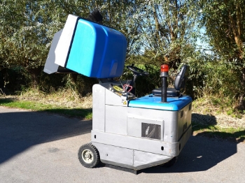 Afbeeldingen van Isal PB115E veegmachine s/n 12296