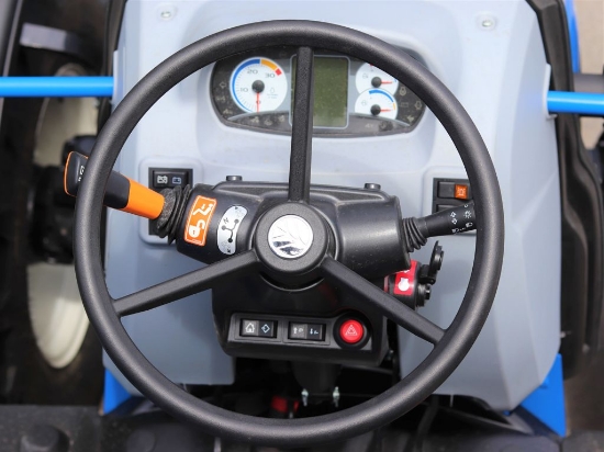 Afbeeldingen van New Holland T5.105 DC