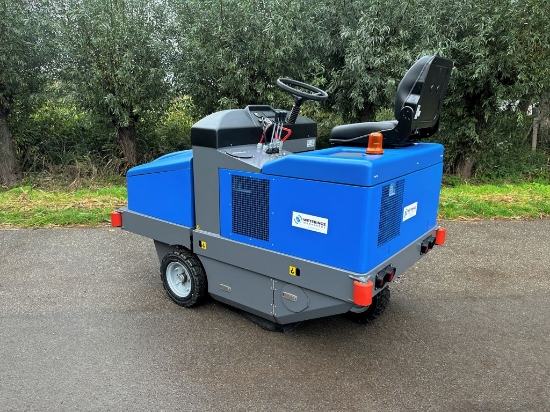 Afbeeldingen van Fiorentini 120E Veegmachine s/n 11188