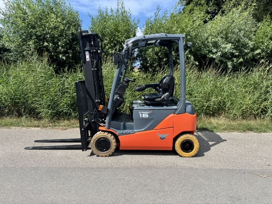 Afbeeldingen van Toyota heftruck 8FBMK16T (4 wiel) s/n 12904