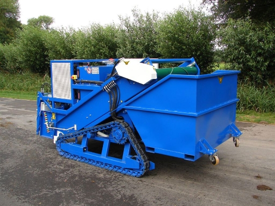 Picture of Caterpillar Shredder with Container (amaryllis)