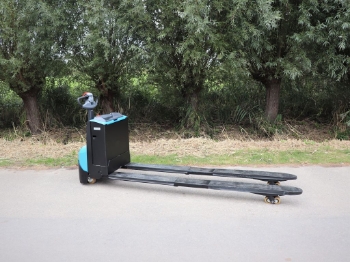 Afbeeldingen van Cesab P220 Elektro Handpallettruck