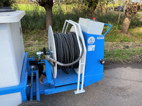 Afbeeldingen van Spuitwagen 600K - Plunjerpomp GM50 40l/min~50bar - WCR Draaibaar