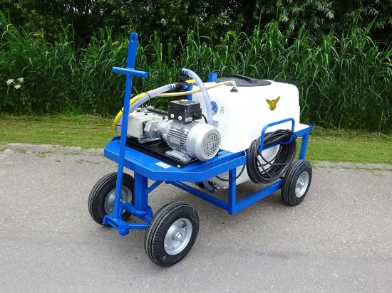 Afbeeldingen van Spuitwagen 400T - Plunjer Pomp P63 42l/min~50bar - Reductor