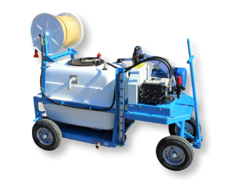 Afbeeldingen van Spuitwagen 400T - Plunjerpomp P93 70l/min~50bar - Handhaspel 450mm